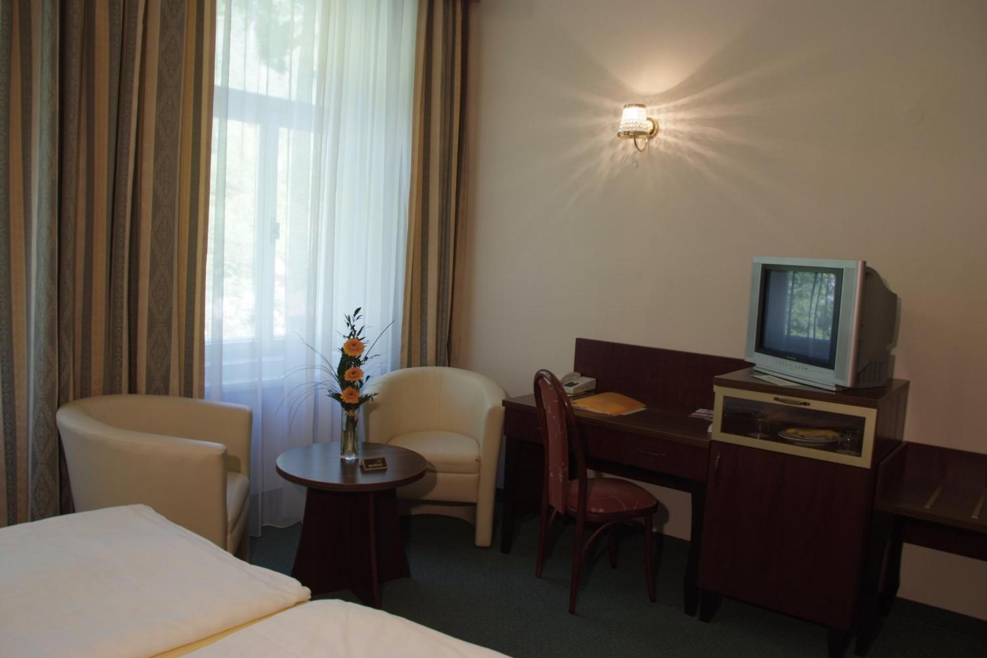 Hotel Royal Mariánské Lázně Extérieur photo