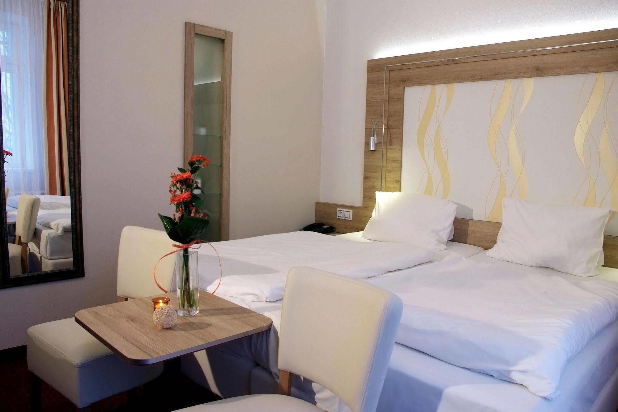 Hotel Royal Mariánské Lázně Extérieur photo