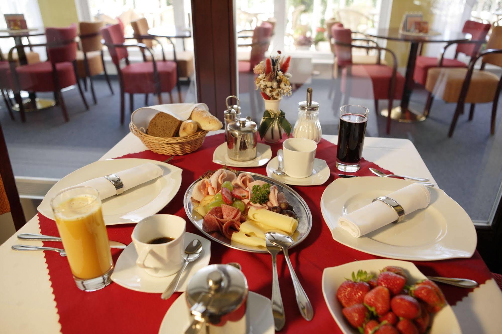 Hotel Royal Mariánské Lázně Extérieur photo